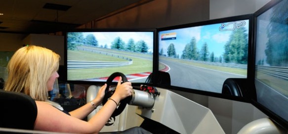 f1-simulator04-600x280