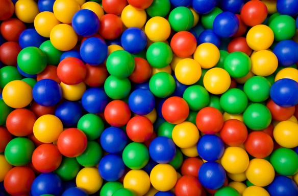 playballs1_1_1_1.jpg